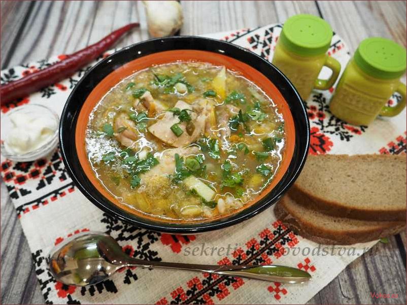 Рассольник с перловкой и курицей — ароматное и сытное блюдо на каждый день
