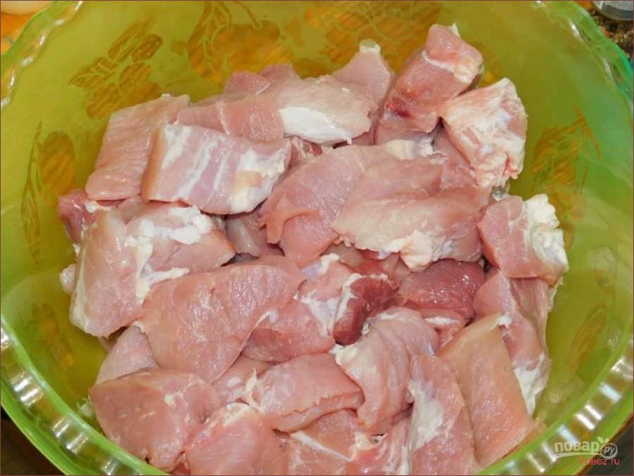 (шашлык, луковом, маринаде, минералкой, идеальный) Шашлык в луковом маринаде с минералкой — идеальный рецепт для настоящего гурмана!